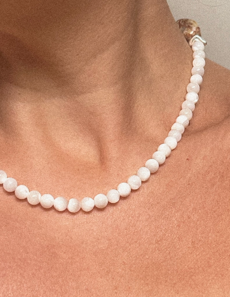 Isenora - Mother of Pearl & Jasper Necklace