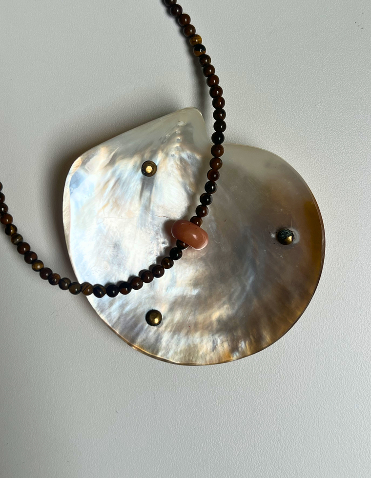 Roam 11 - Tiger Eye Movement Necklace
