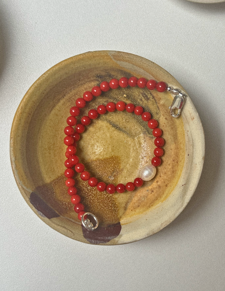 Elantra - Coral & Pearl Anklet