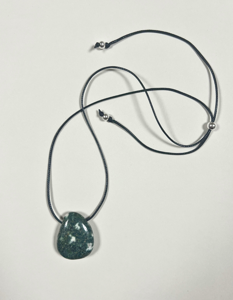 Maelia II - Stonehenge Blue Stone Forma Pendant