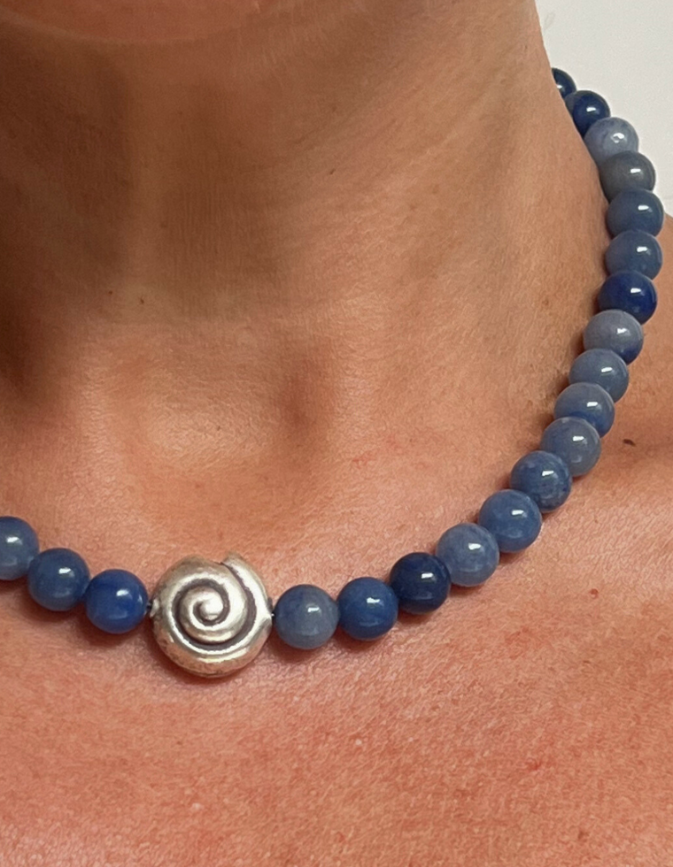 Isolaine - Blue Aventurine Necklace