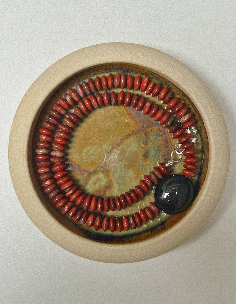 Navela - Brecciated Jasper & Onyx Necklace