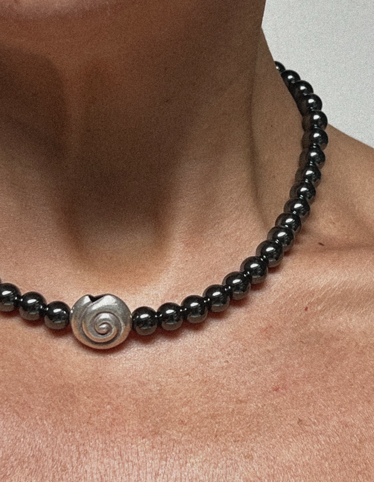 Ferune - Hematite Necklace