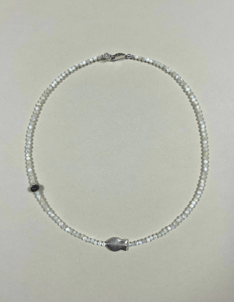 Moriane - Mother of Pearl & Bronzite Necklace