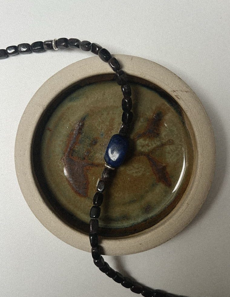 Selvian - Garnet & Lapis Lazuli Necklace