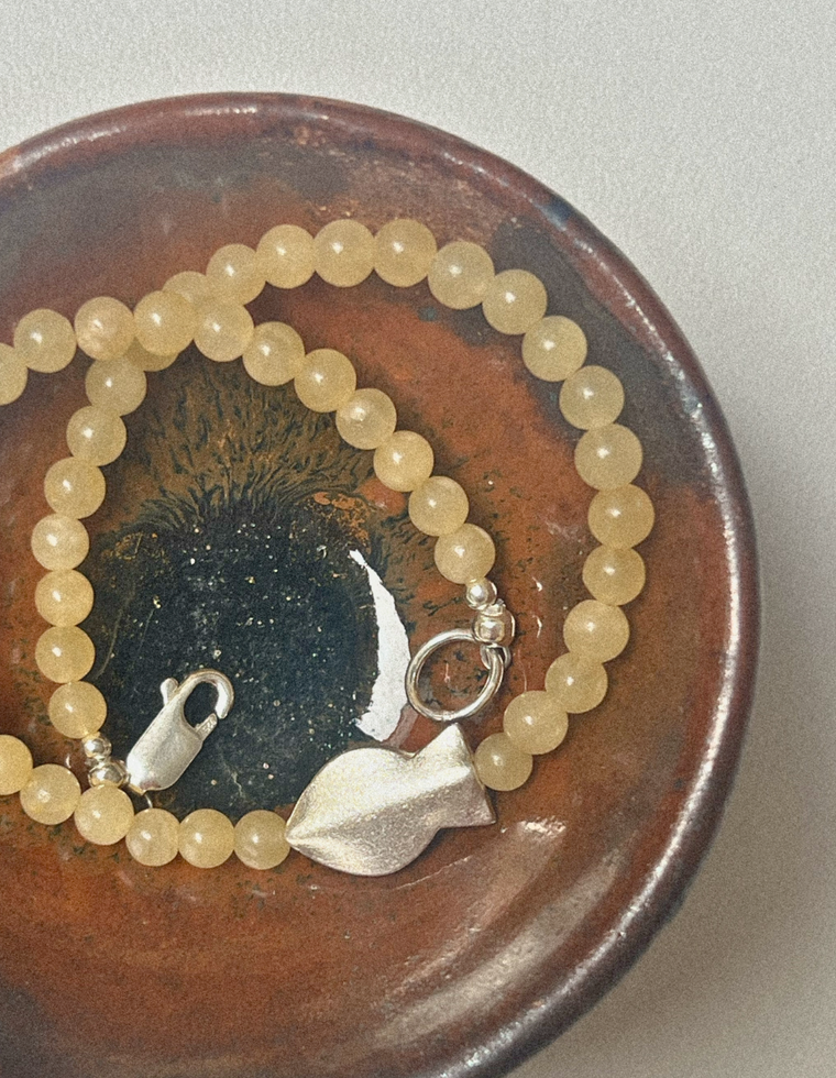 Elarin - Aragonite Anklet