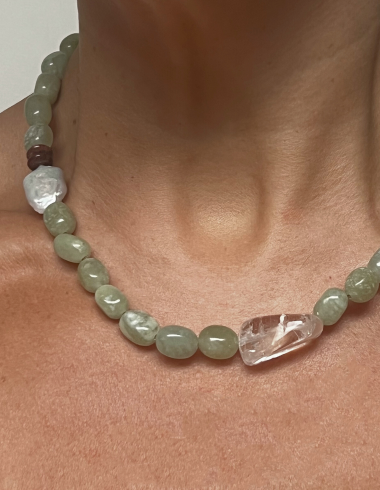 Thessara - Bowenite & Clear Quartz Necklace