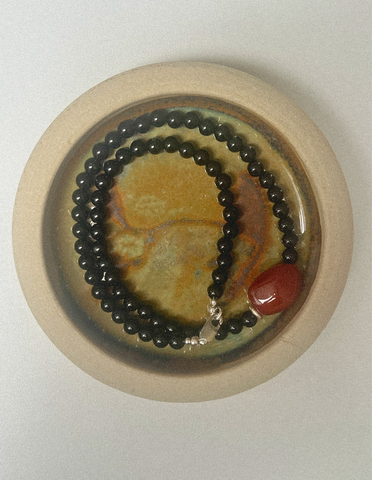 Velora - Onyx & Carnelian Necklace
