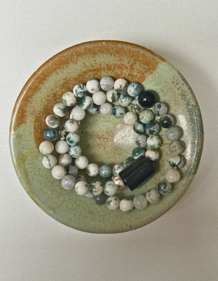 Cyrin - Tree Agate & Onyx Necklace