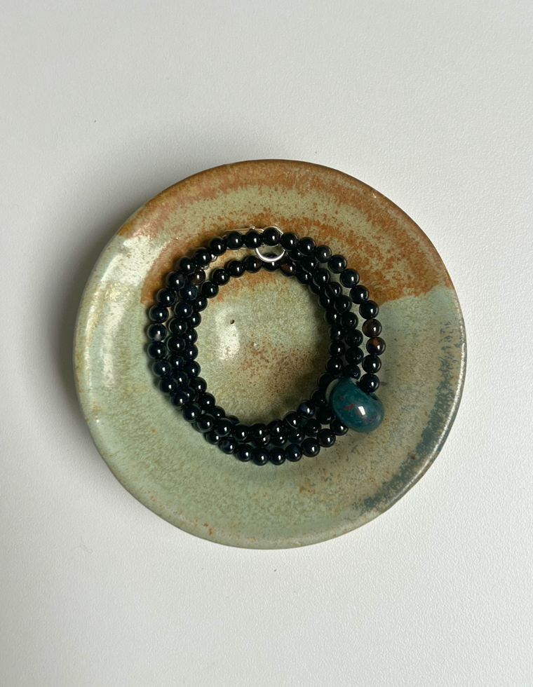 Roam 12 - Onyx Movement Necklace