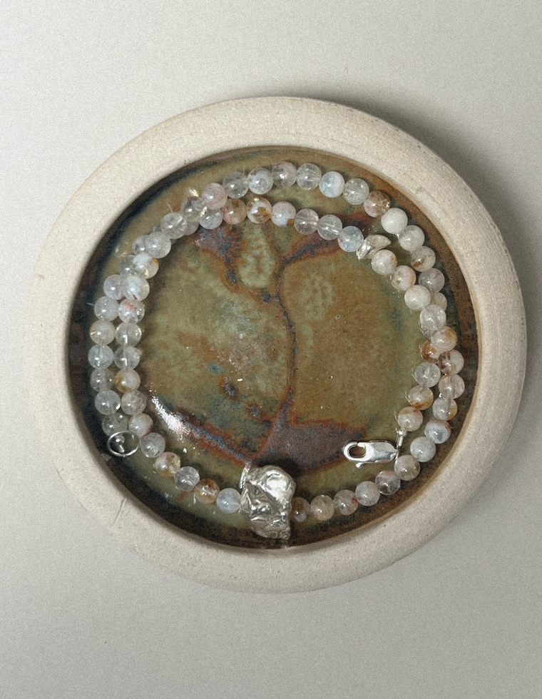 Mirevan - Quartz Necklace