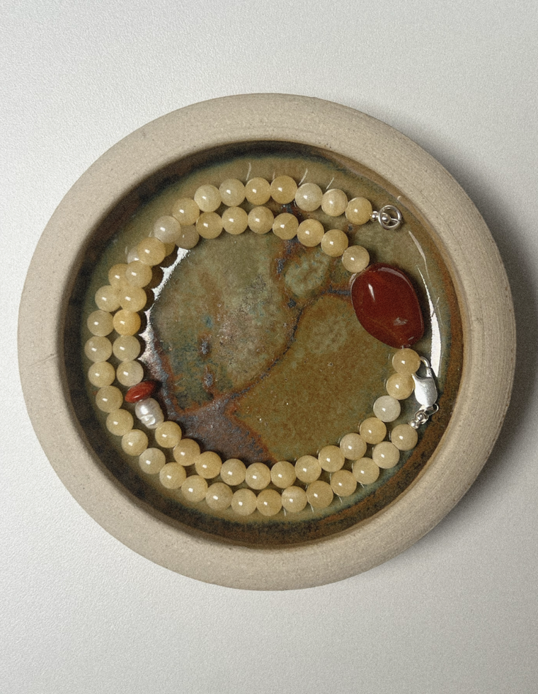 Solenyra - Yellow Jade & Carnelian Necklace