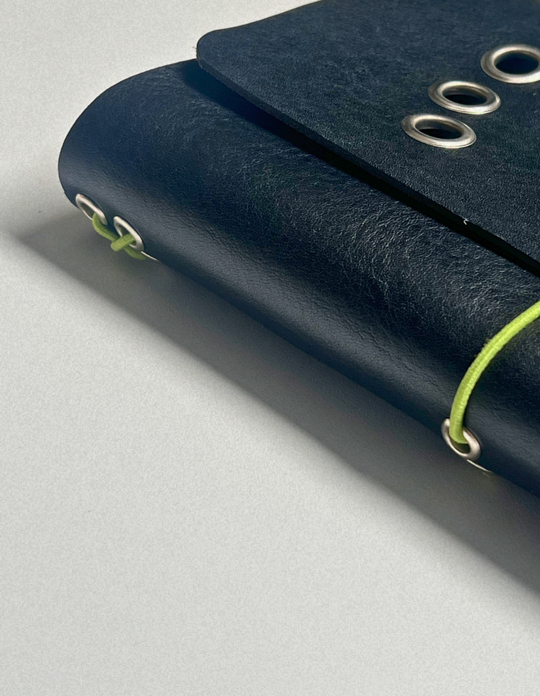 The Spiral Journal – Black
