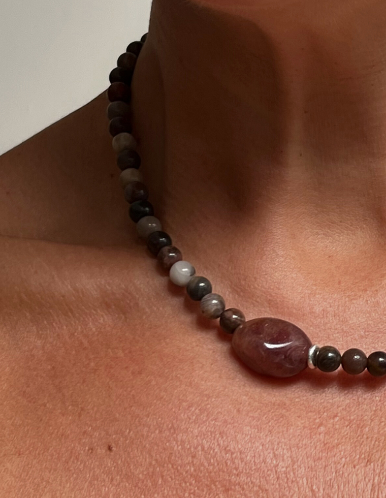 Marivelle - Petrified Wood & Strawberry Quartz Necklace