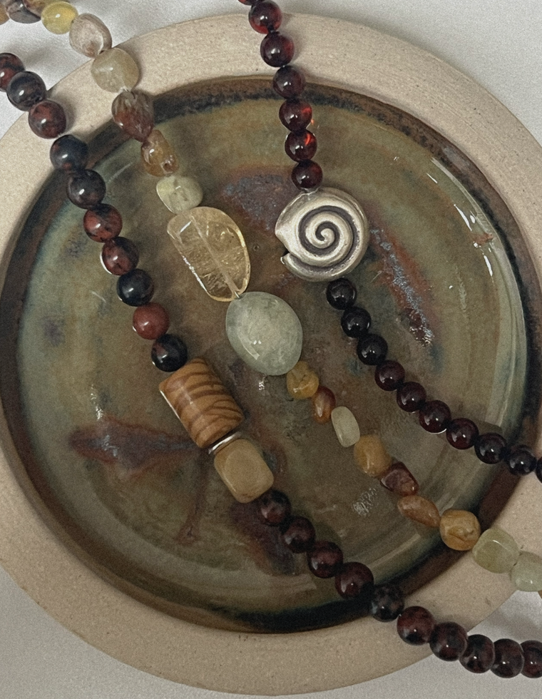 Isalen II - Jade & Beryl Necklace