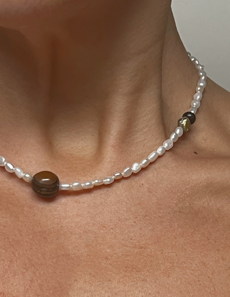 Thalvyn - Tiger Eye & Labradorite Necklace
