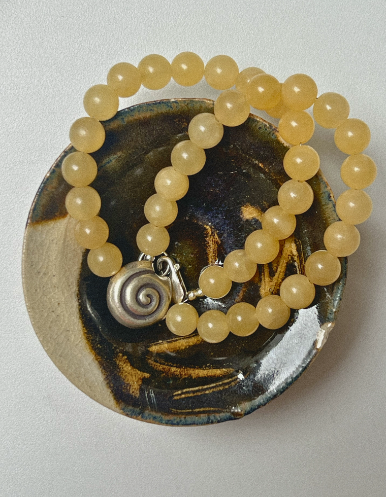 Sorrelis - Yellow Jade Necklace