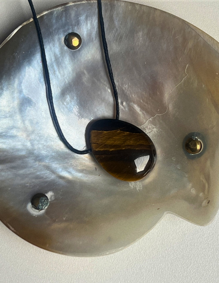 Tiger Eye Forma Pendant