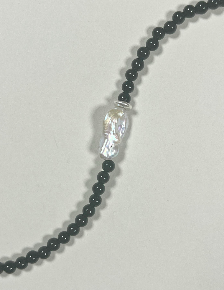 Faelith - Onyx & Pearl Anklet
