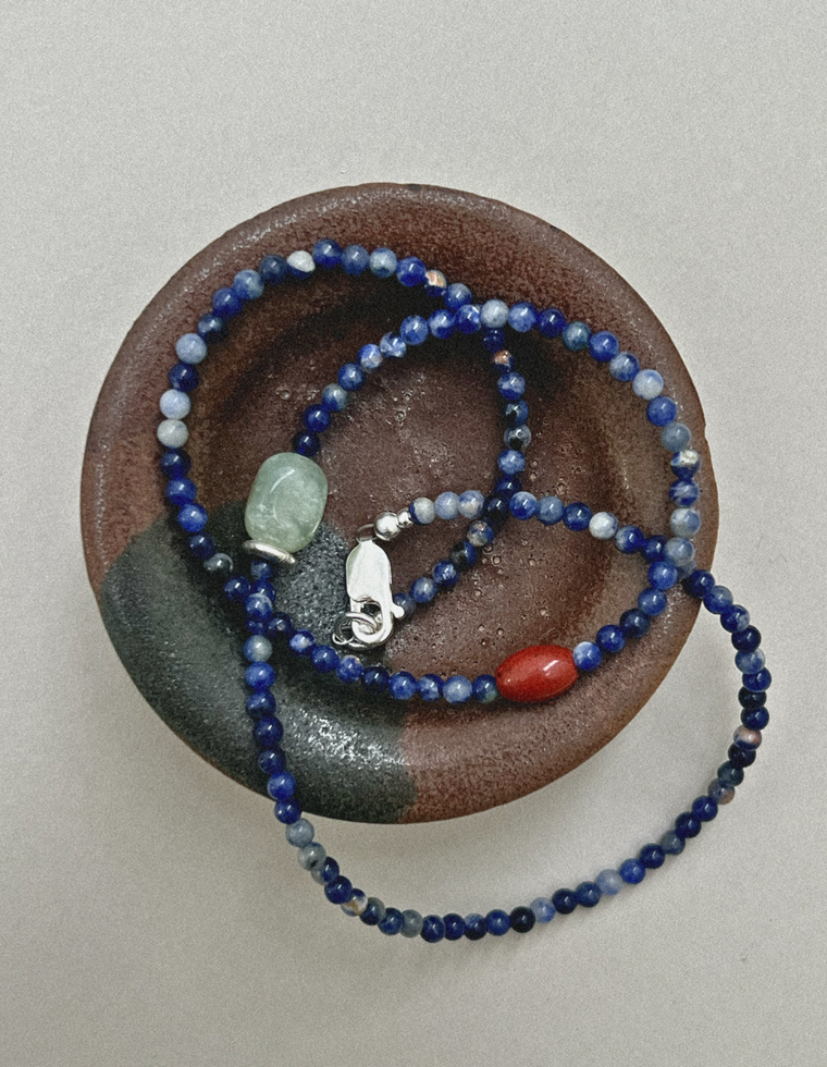 Aestra - Sodalite & Bowenite Necklace