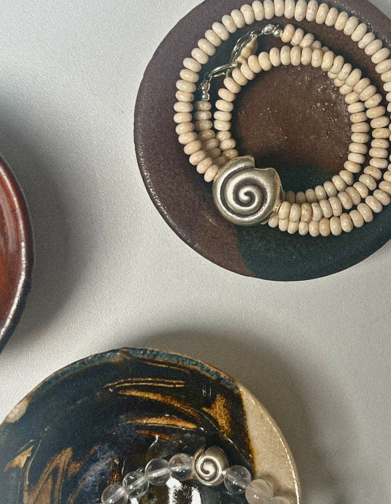 Correnza II - Riverstone Spiral Necklace