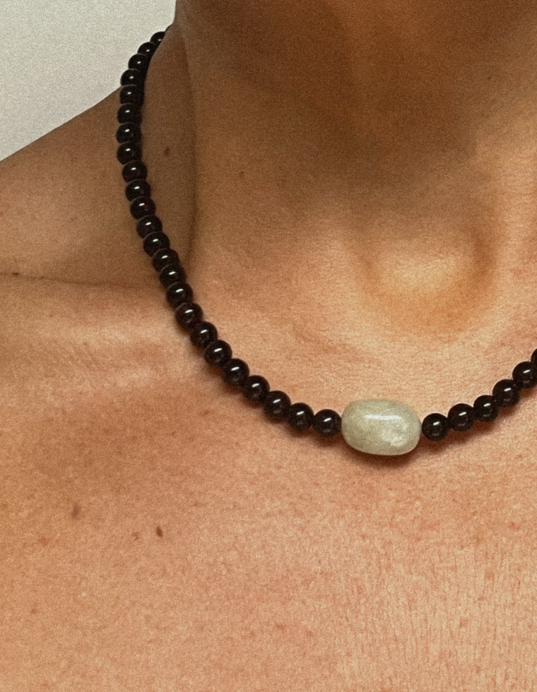 Merianth - Garnet & Morganite Necklace