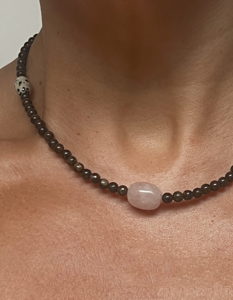 Thyraen - Bronzite & Morganite Necklace
