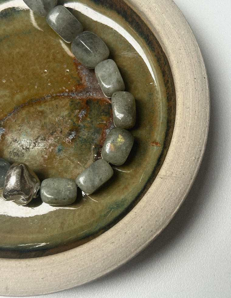 Drevinne - Labradorite Necklace