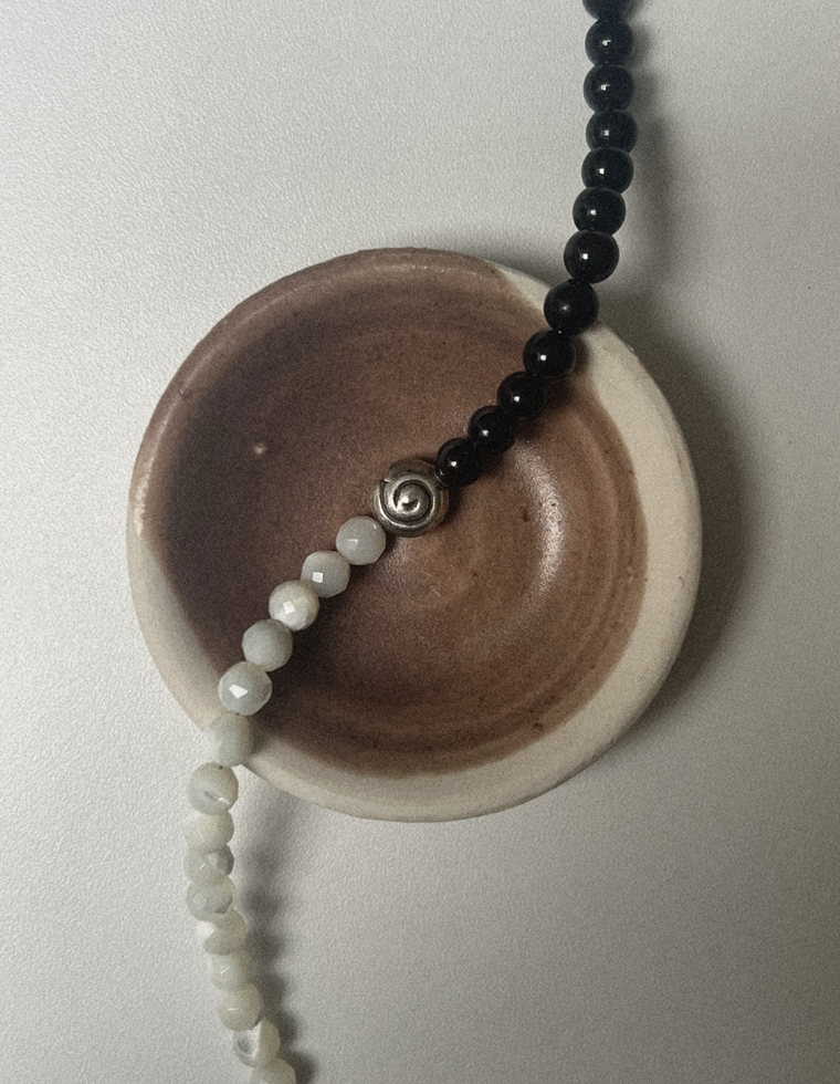 Fenirae - Mother of Pearl & Garnet Necklace