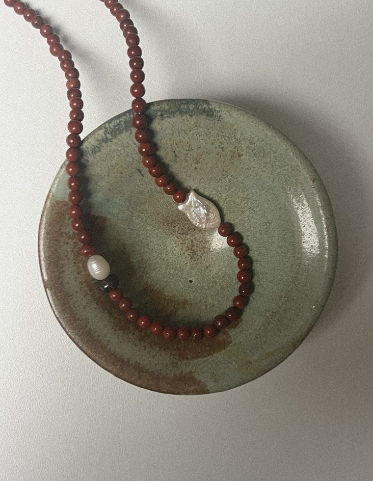 Caedrys - Red Jasper & Pearl Necklace