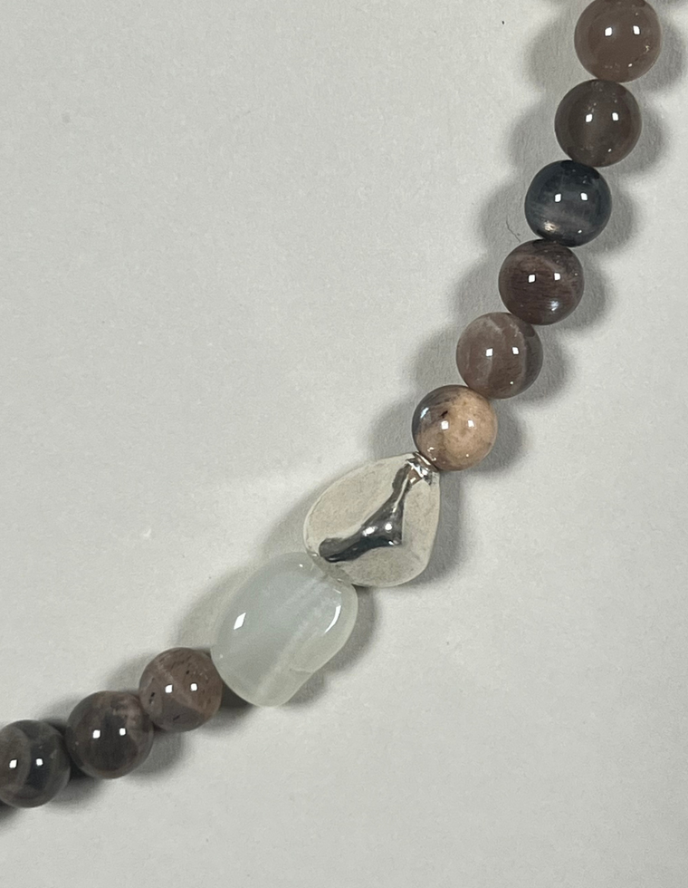 Luneth - Black Moonstone Necklace