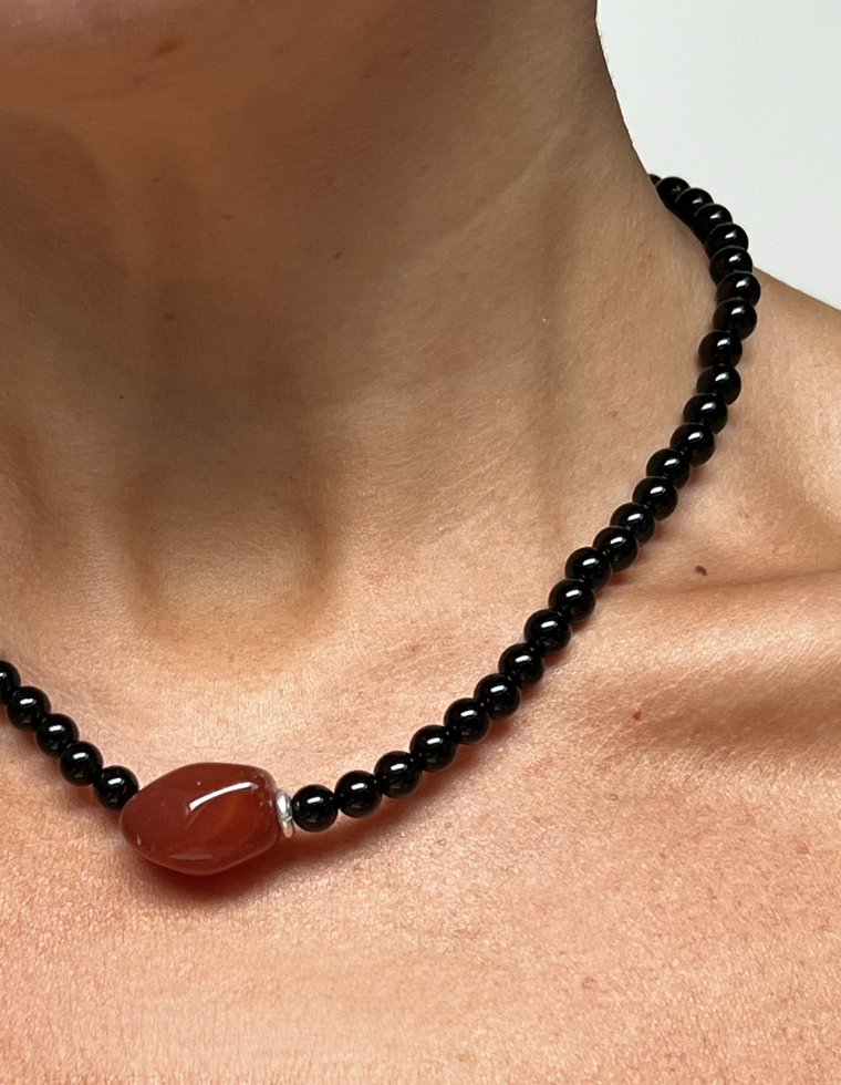 Velora - Onyx & Carnelian Necklace
