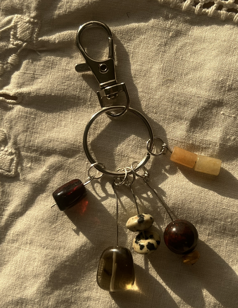 Orbit Charm – Yellow Aventurine & Bloodstone