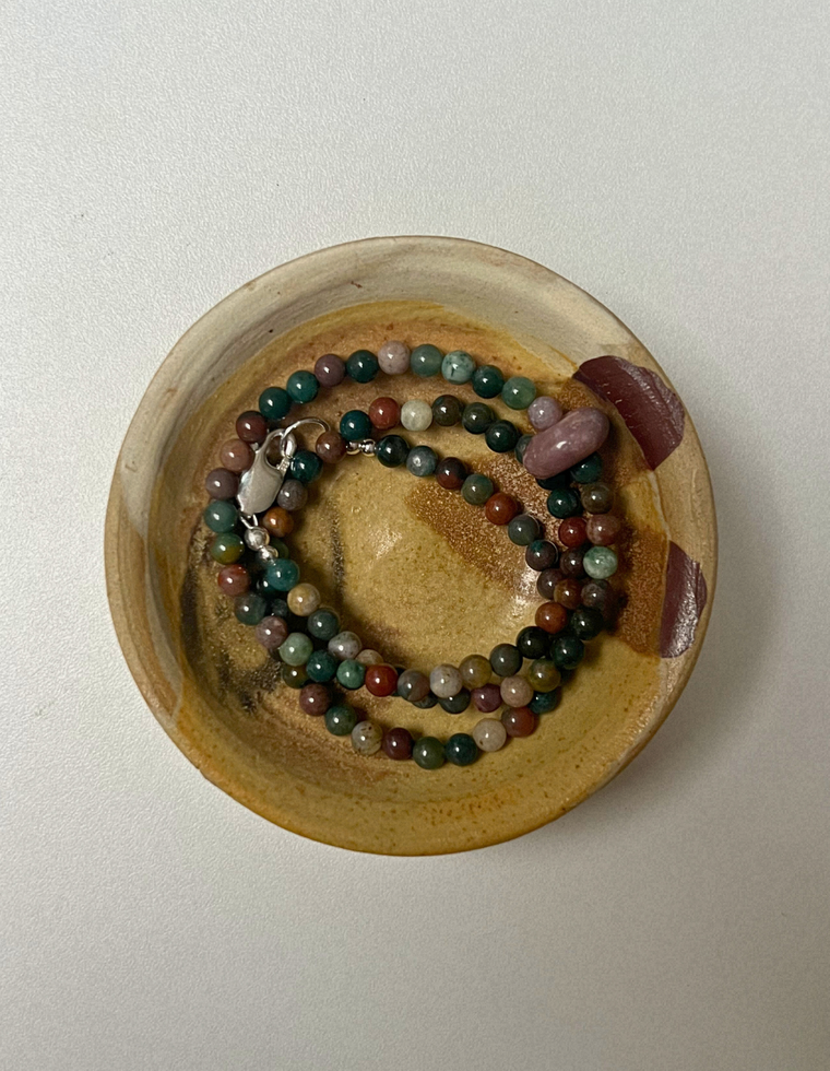 Mineral 10 - Indian Agate Movement Necklace