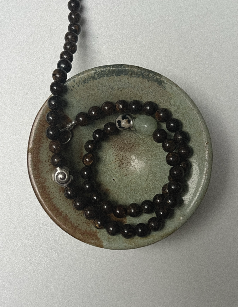 Virentia - Bronzite & Bowenite Necklace