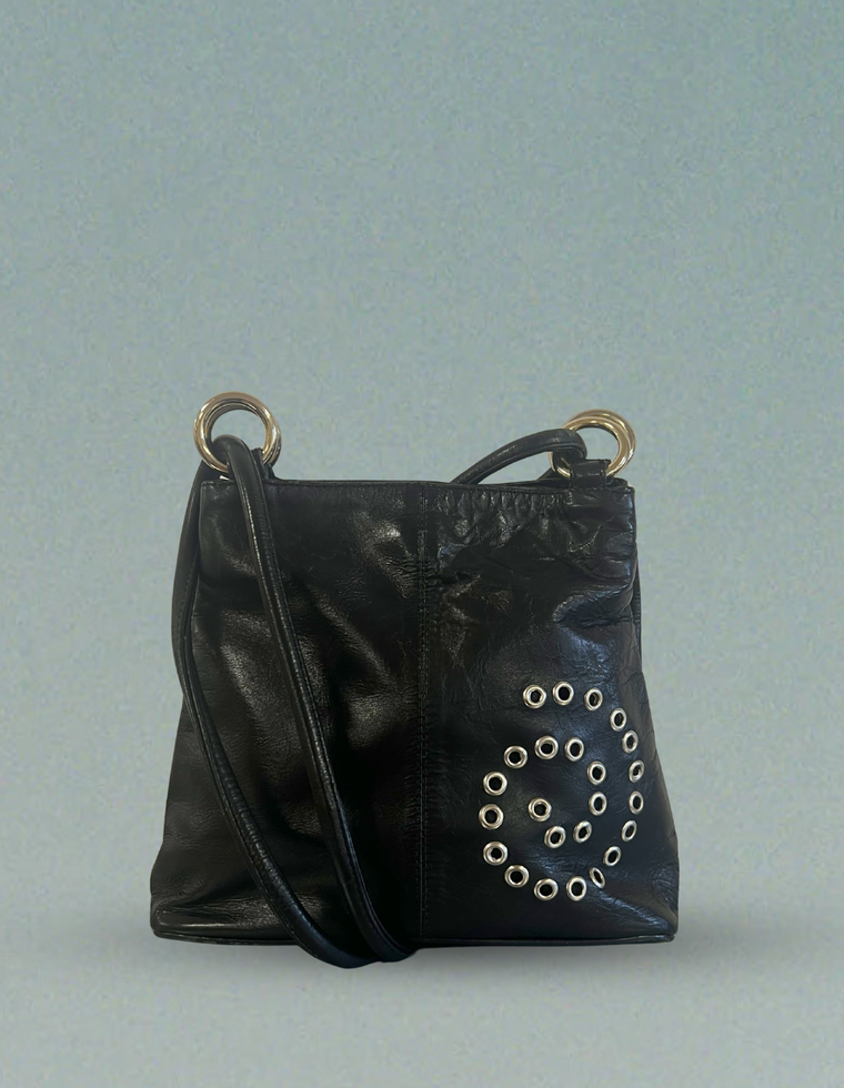 Spiral Stud Vintage Leather Bag / Piece 48