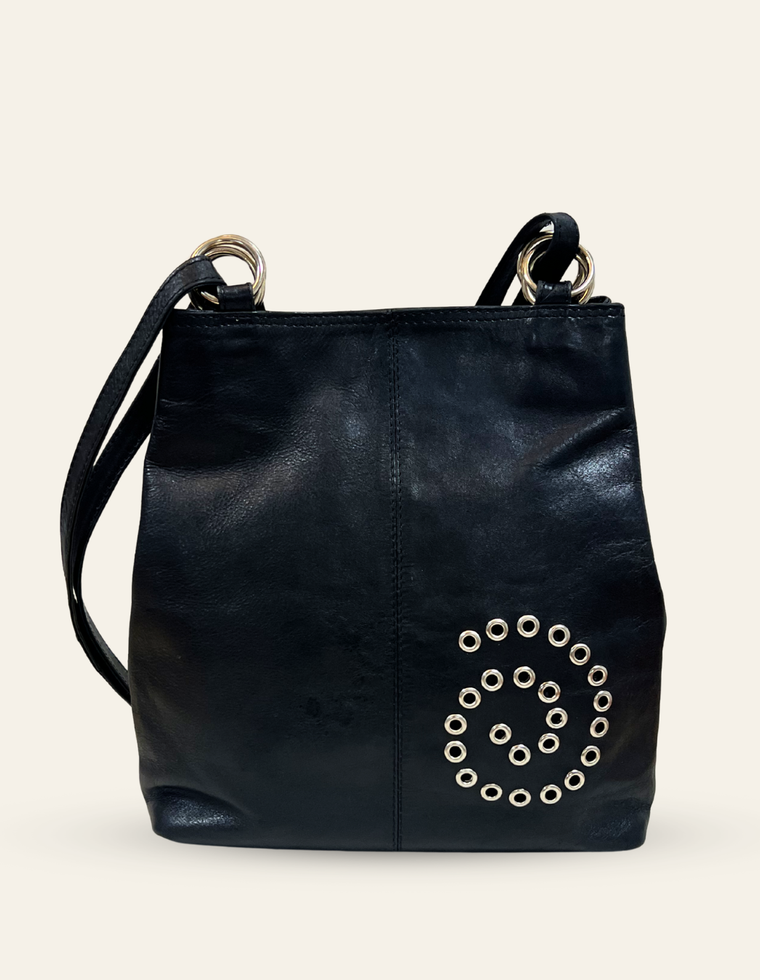Spiral Stud Vintage Leather Bag / Piece 1