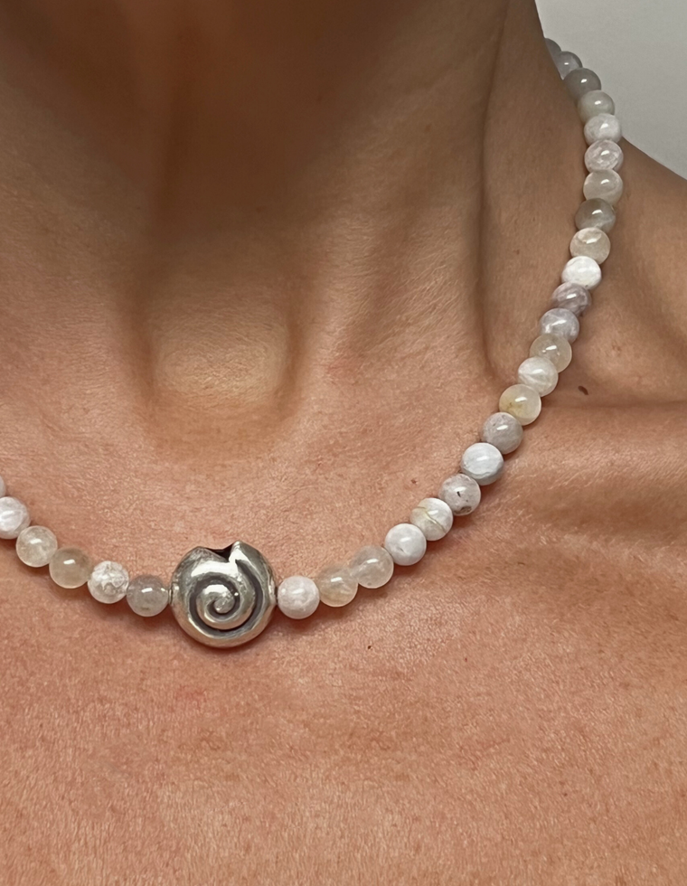 Zoryn - Moonstone Necklace