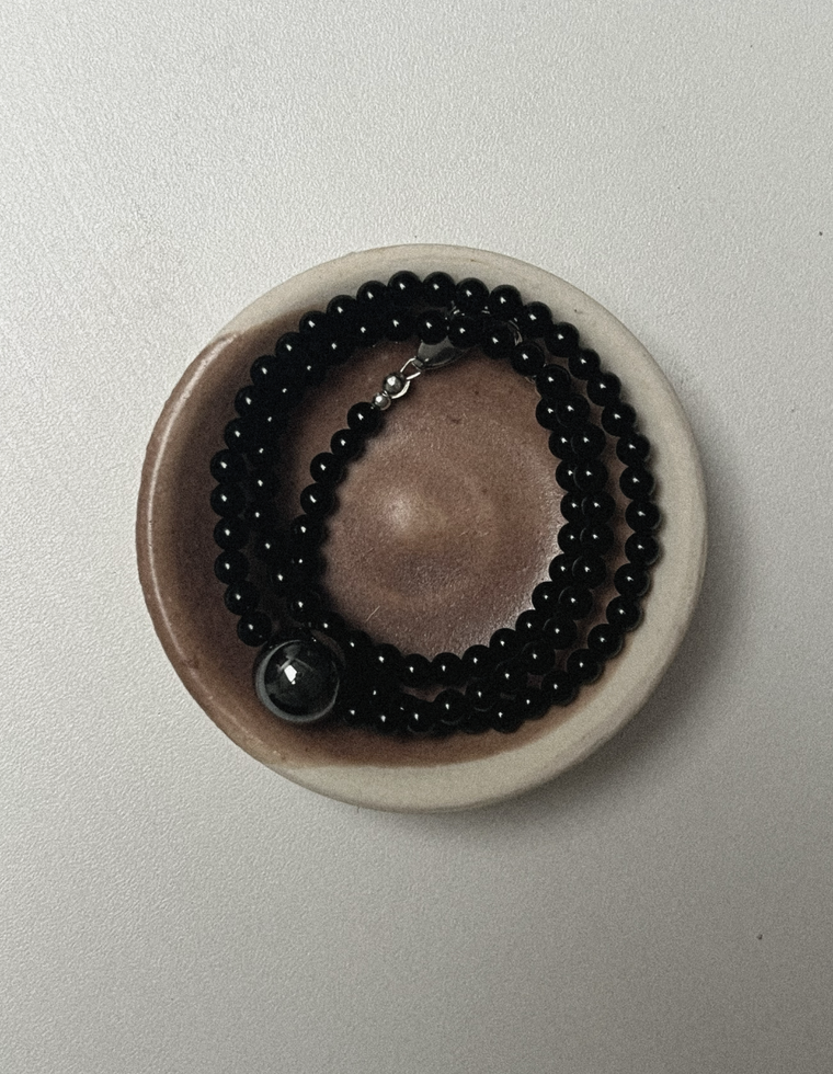 Unfurl 3 - Onyx & Hematite Necklace