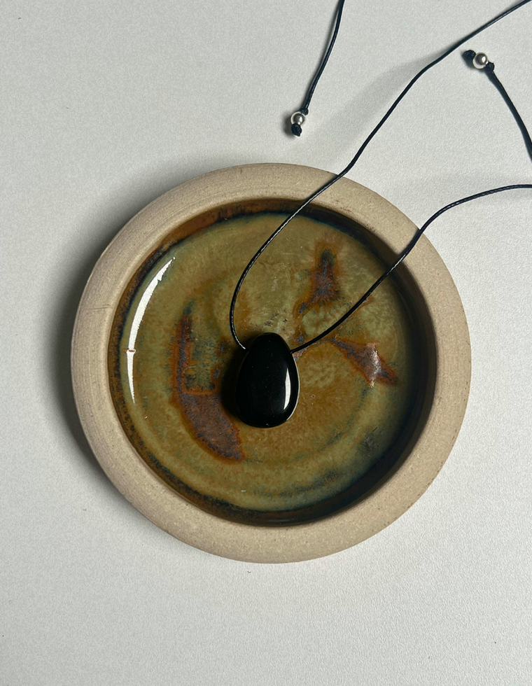 Obsidian Forma Pendant