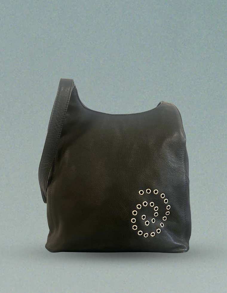 Spiral Stud Vintage Leather Bag / Piece 53