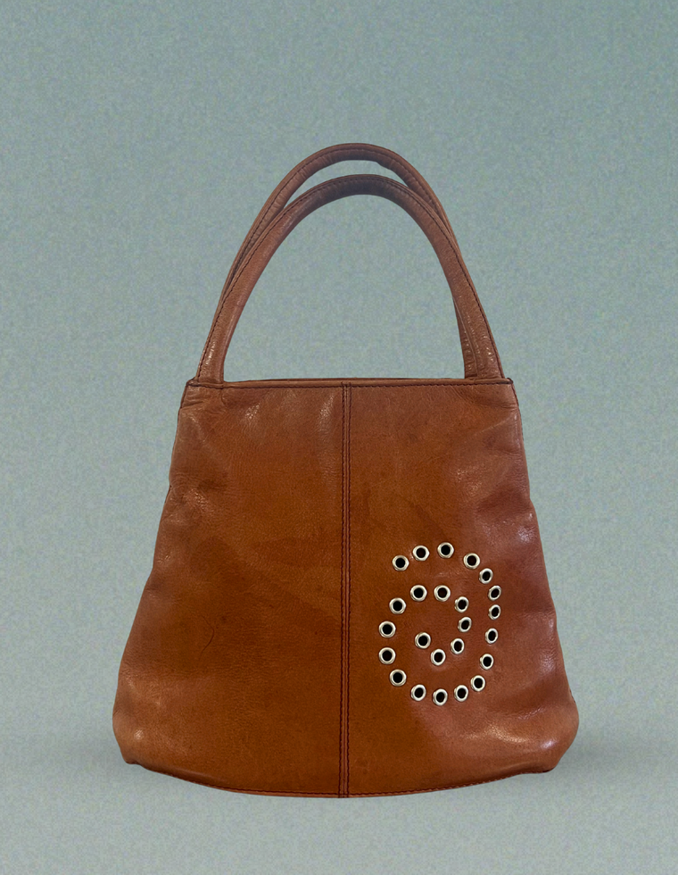 Spiral Stud Vintage Leather Bag / Piece 58