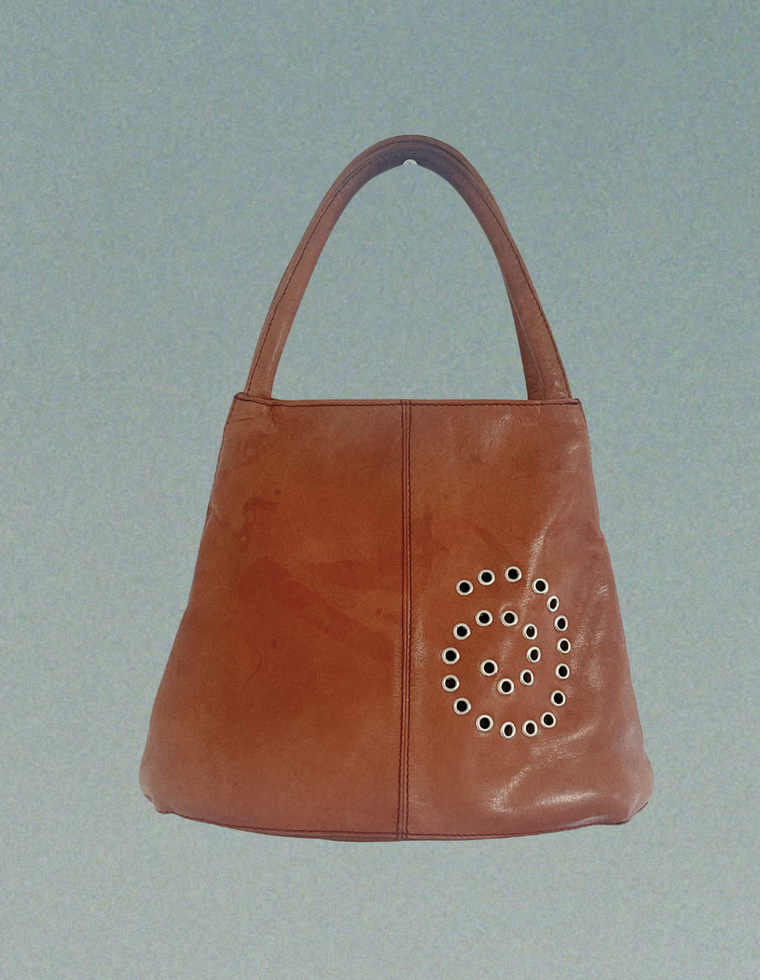 Spiral Stud Vintage Leather Bag / Piece 58