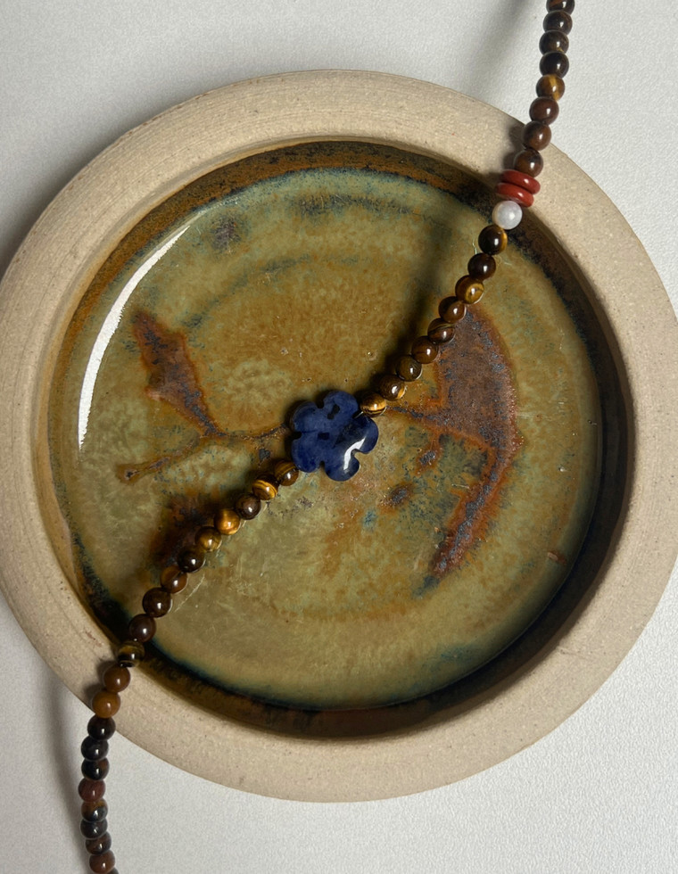 Solstice 17 - Tiger Eye Fleur Anklet