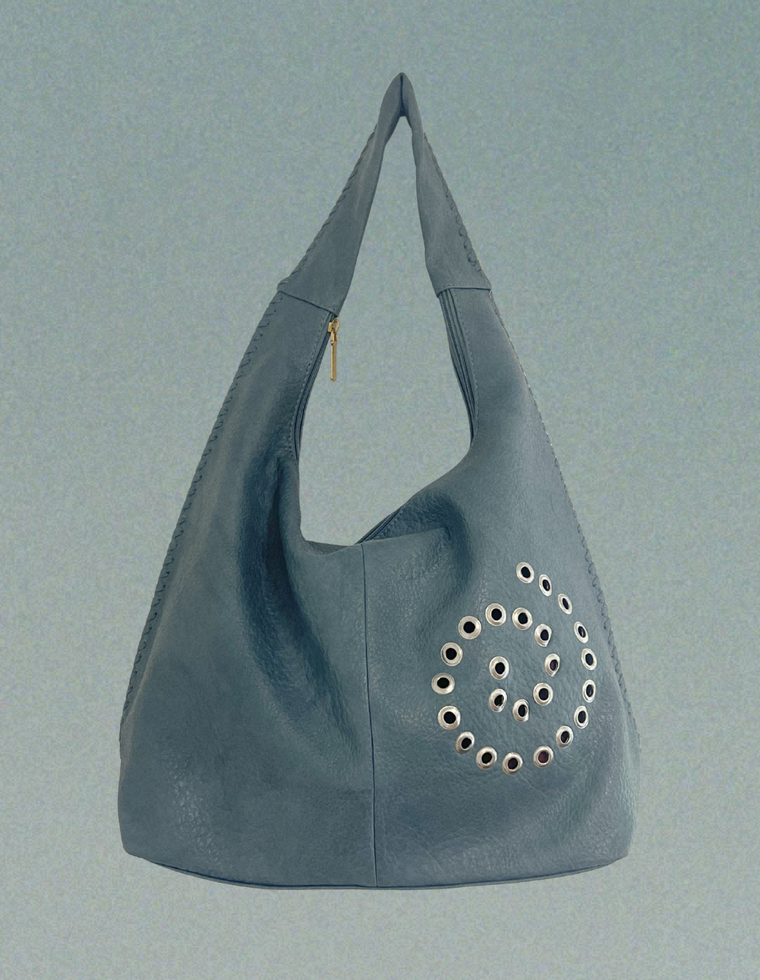 Spiral Stud Vintage Leather Bag / Piece 59