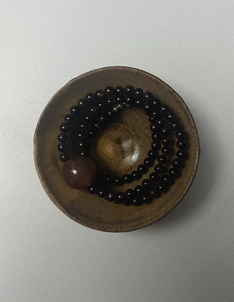 Settle Eight - Garnet & Carnelian Necklace