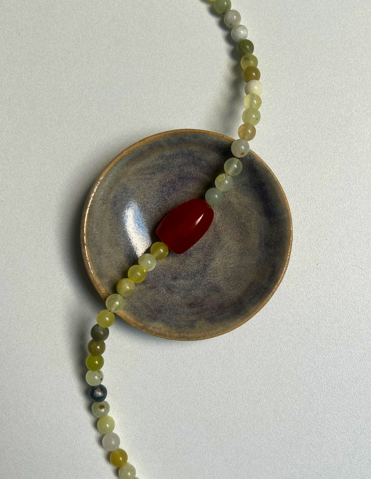 Commonplace 21 – Green Jade & Carnelian Necklace