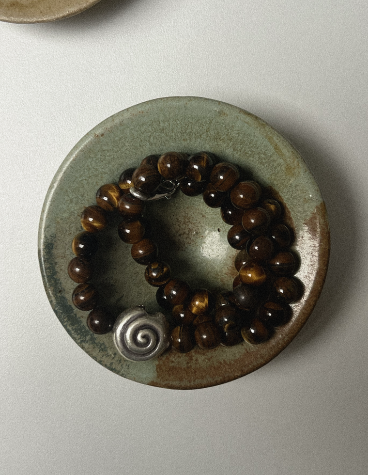 Thalaren - Tiger Eye Necklace