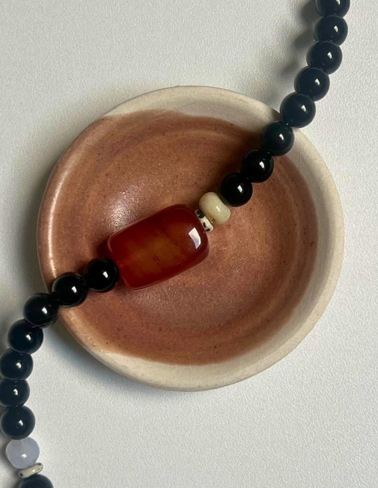 Commonplace 1 – Onyx & Carnelian Necklace