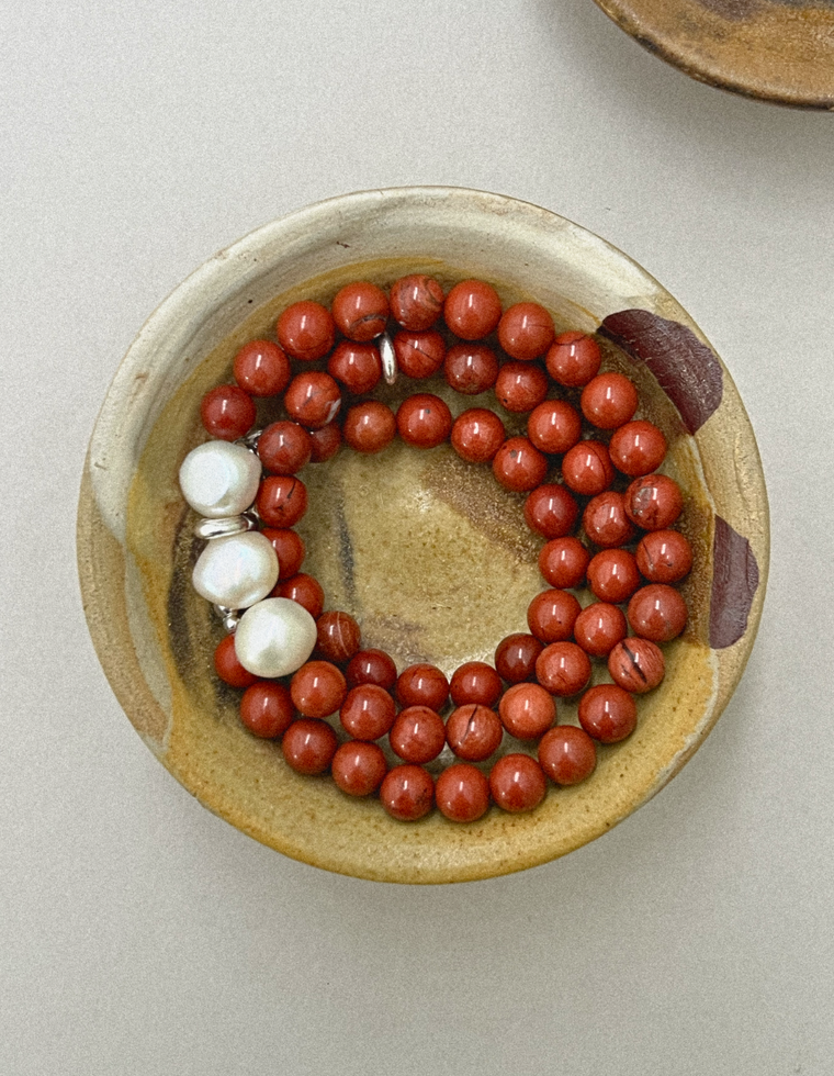 Invaris - Red Jasper & Pearl Necklace
